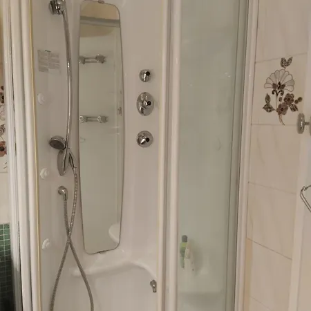 2 Chambres Avec Balcons Chez L'habitant